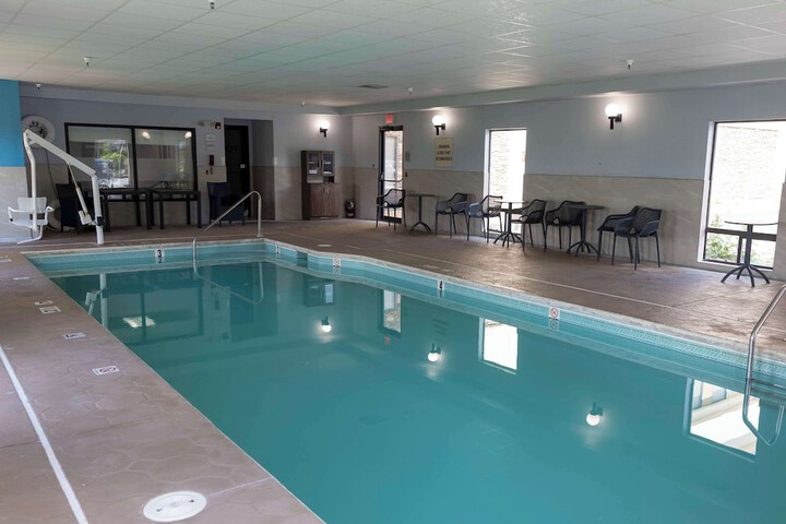 Hampton Inn Kent / Akron Area