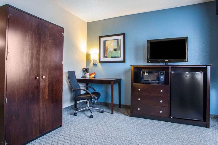 Room 45 of 59