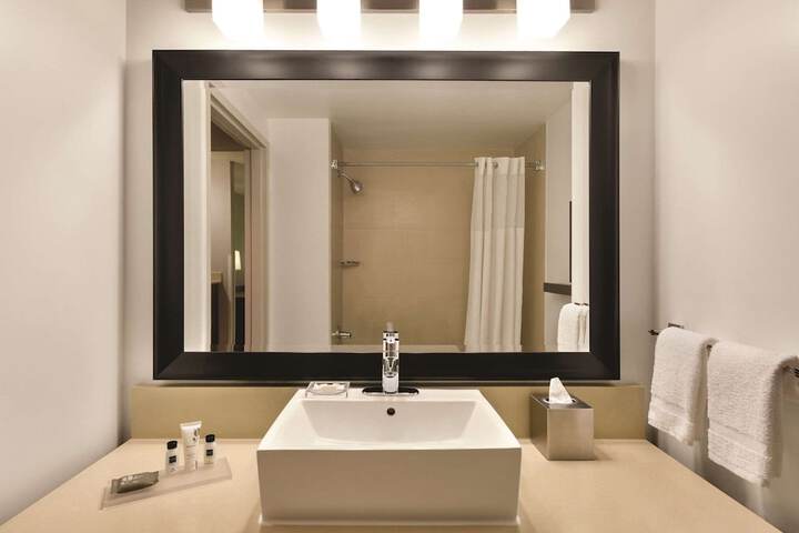 Country Inn & Suites by Radisson Lawrenceville near Northside Hospital Gwinnett