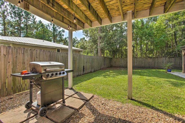 Waveland Family House 4-minute Drive to the Beach
