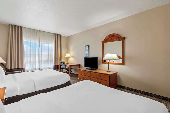 Room 34 of 49