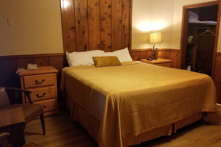Room 116 of 137