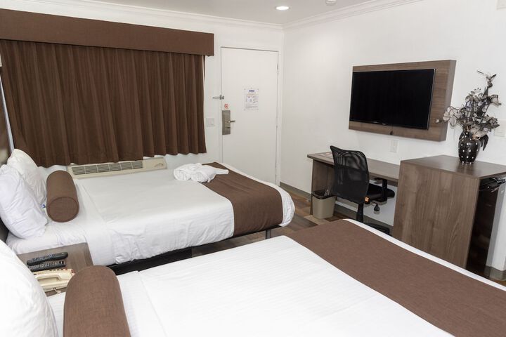 Room 20 of 26