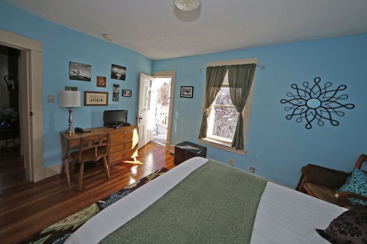 Room 7 of 26