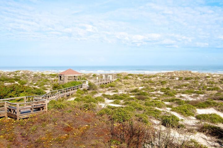 Hibiscus A103 2 / 2 Free Activities! & Oceanfront Wifi 3 Pools