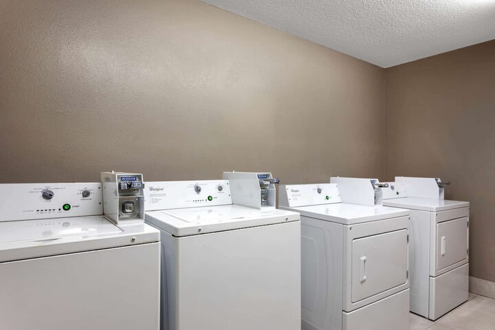 La Quinta Inn & Suites by Wyndham Hopkinsville