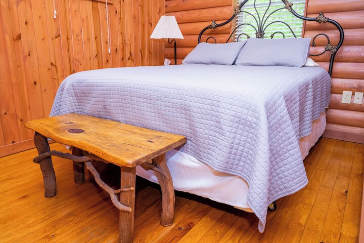 Mountain Aire Cottages Inn & Glamping
