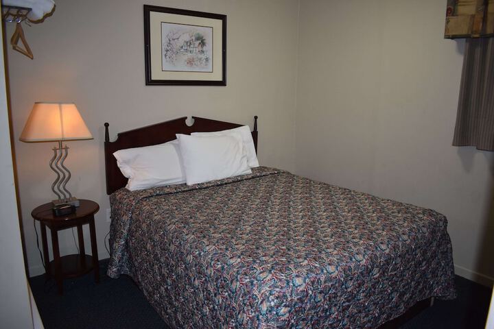 Hope Inn and Suites