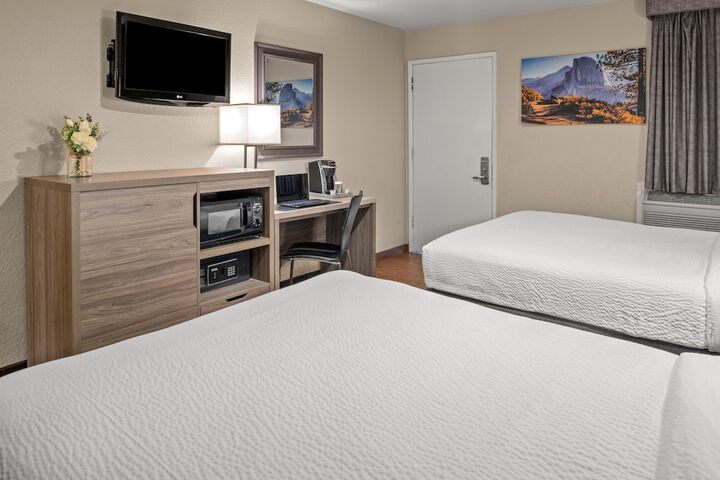 Room 20 of 38