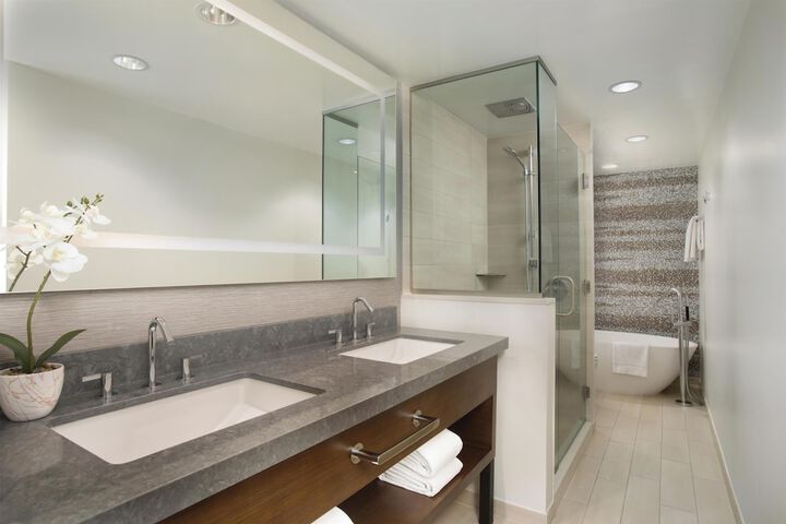 Hyatt Regency Maui Resort & Spa