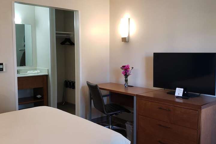 Room 19 of 24