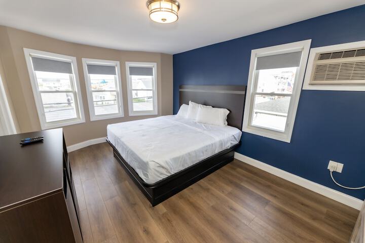 Room 46 of 70