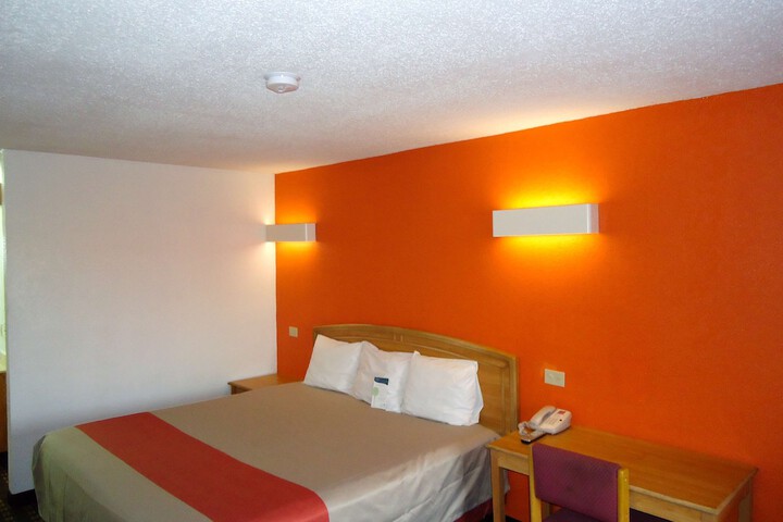 Room 42 of 44