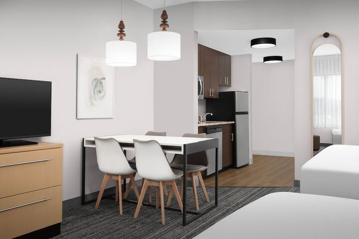 Room 18 of 37