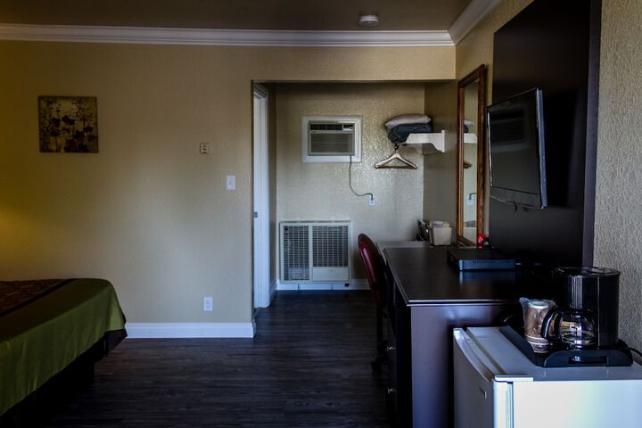 Room 45 of 90