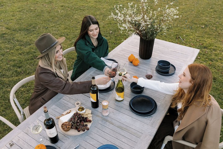 Dining 59 of 85