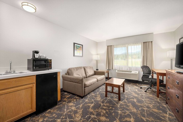 La Quinta Inn & Suites by Wyndham Grants Pass
