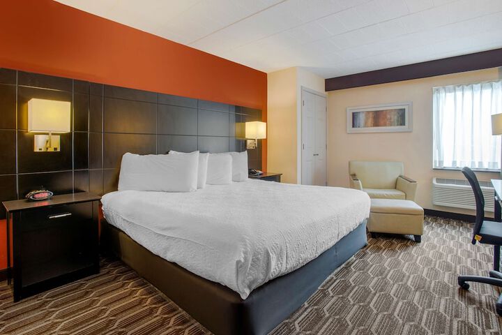 Room 16 of 28