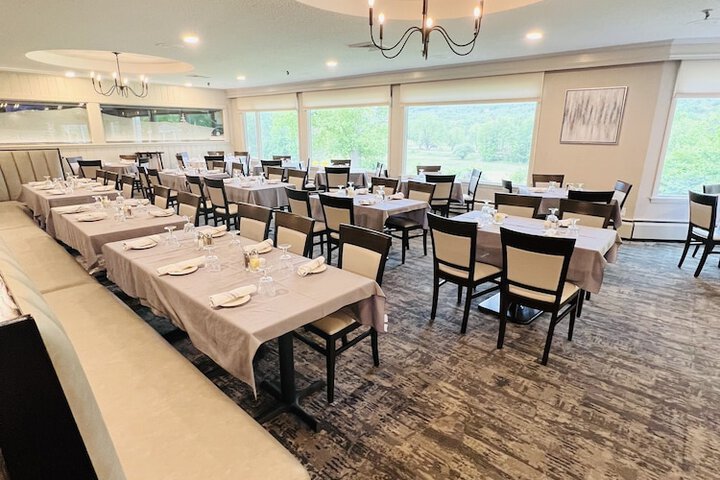 Town and Country Inn & Resort
