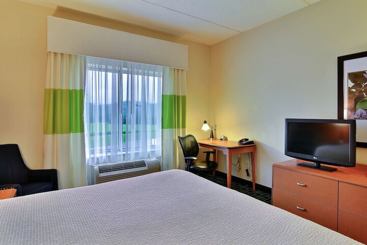 Room 17 of 32