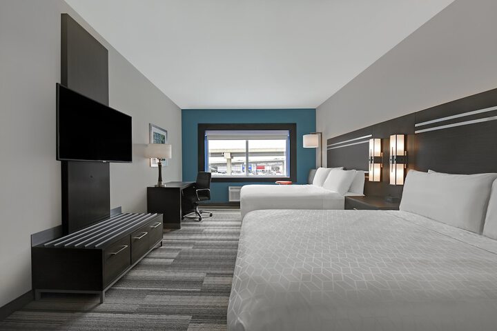 Room 28 of 56