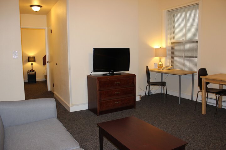 Room 13 of 13