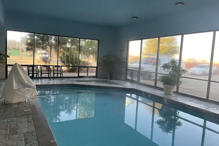 Pool 7 of 33