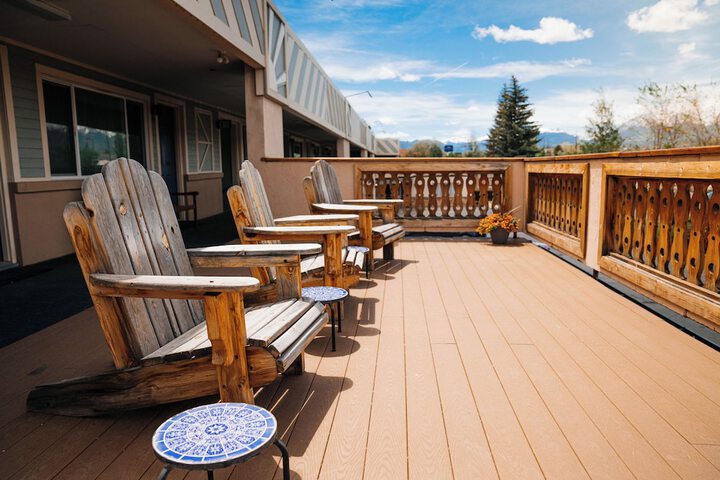 Sundeck 136 of 142