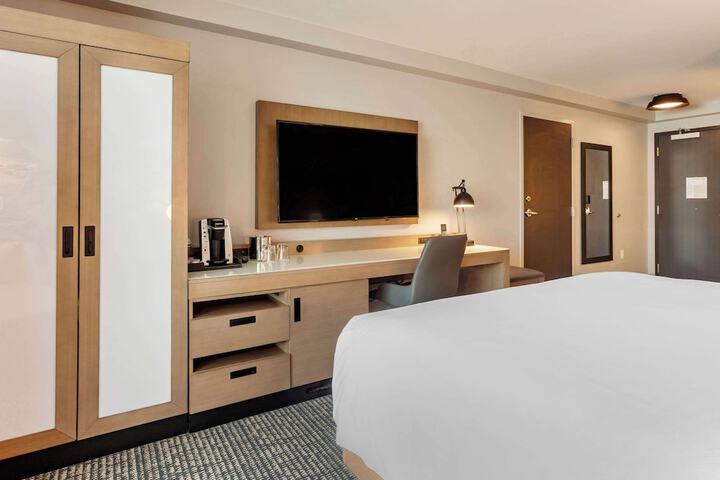 Room 15 of 59