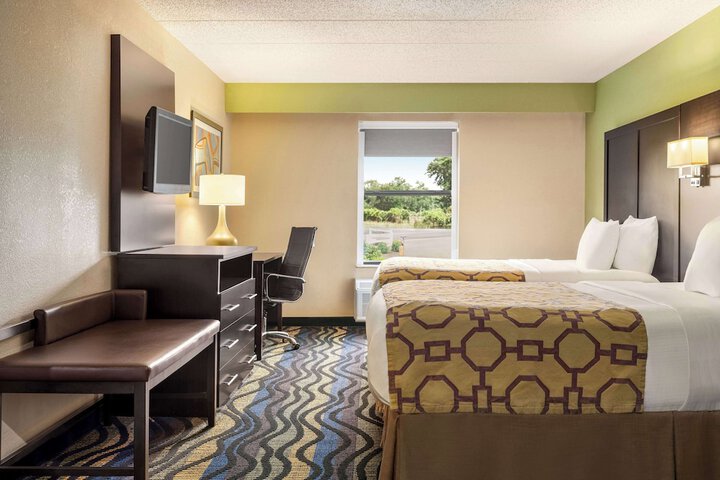 Baymont by Wyndham Georgetown / Lexington North