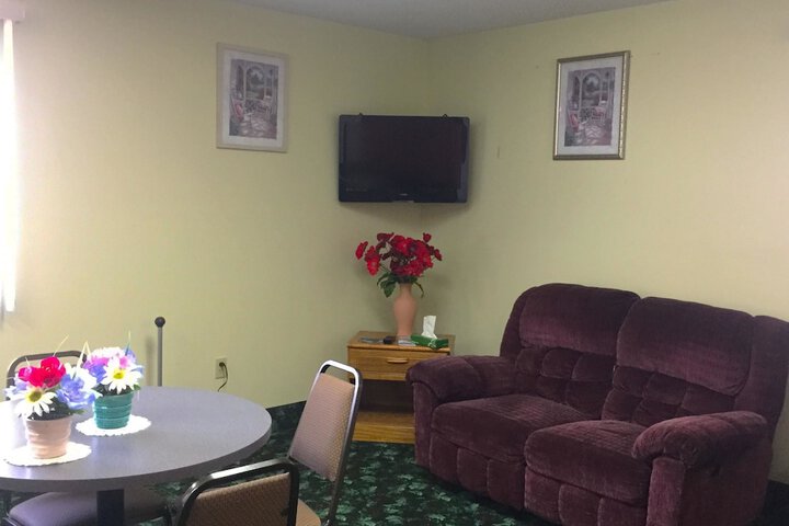 Americas Best Value Inn West Frankfort