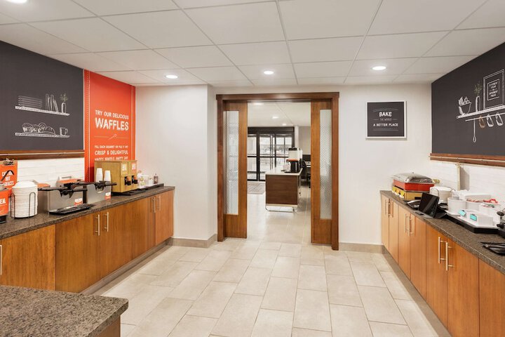 Hampton Inn Milwaukee / Brookfield