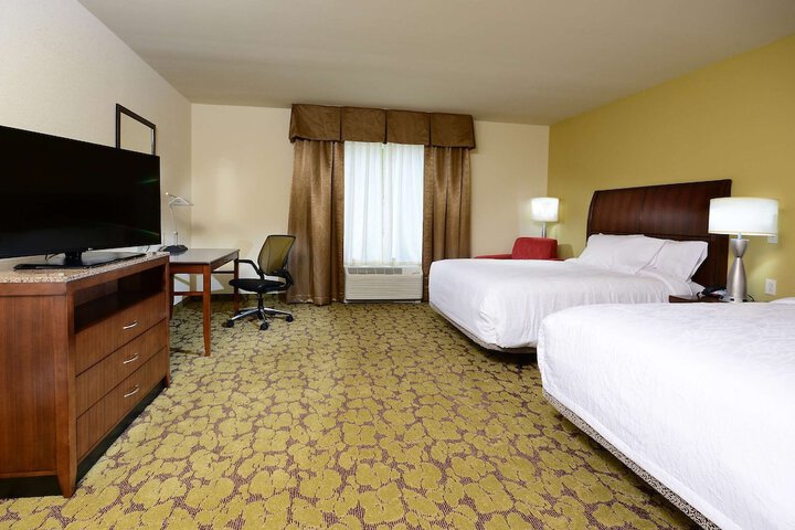 Room 35 of 70