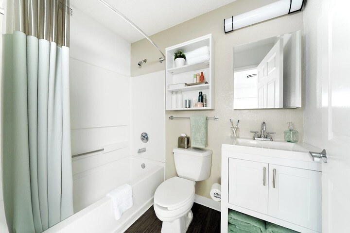 InTown Suites Extended Stay Indianapolis IN - Greenwood