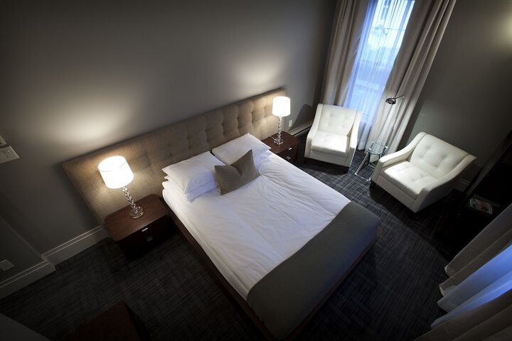 Room 35 of 41