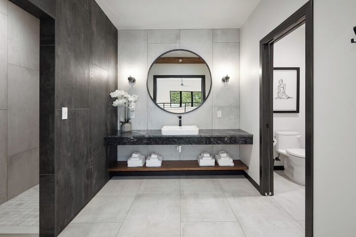 McGregor and Main Luxury Lofts