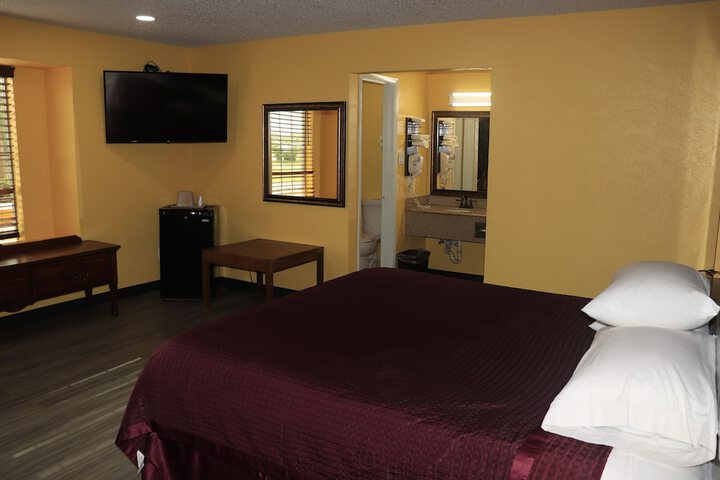 Room 26 of 59
