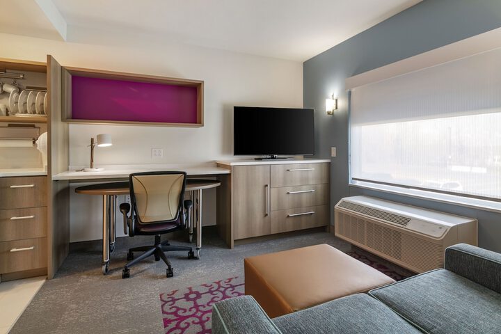 Room 9 of 40