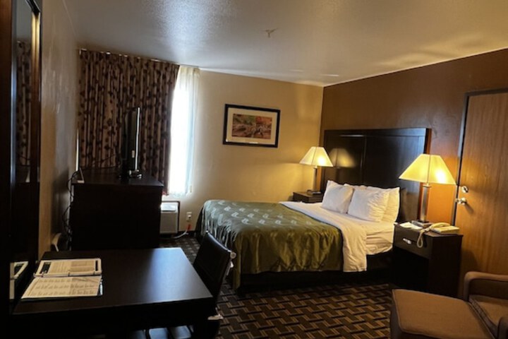 Room 22 of 41