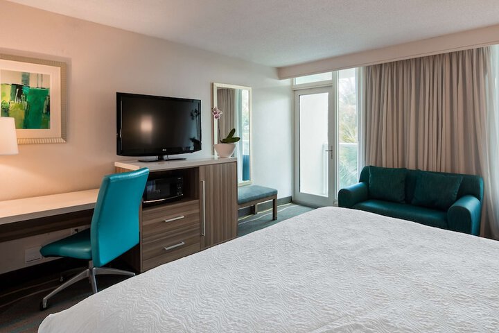 Room 15 of 23