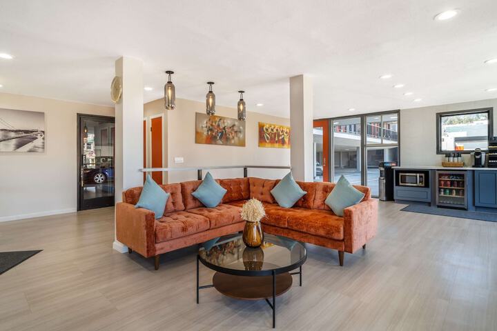 Hotel Interior 12 of 36