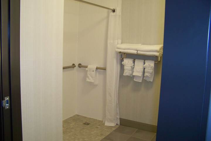 Room 41 of 92