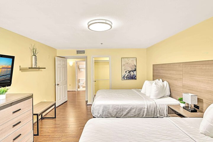 Room 11 of 35
