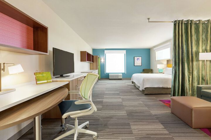 Room 18 of 37