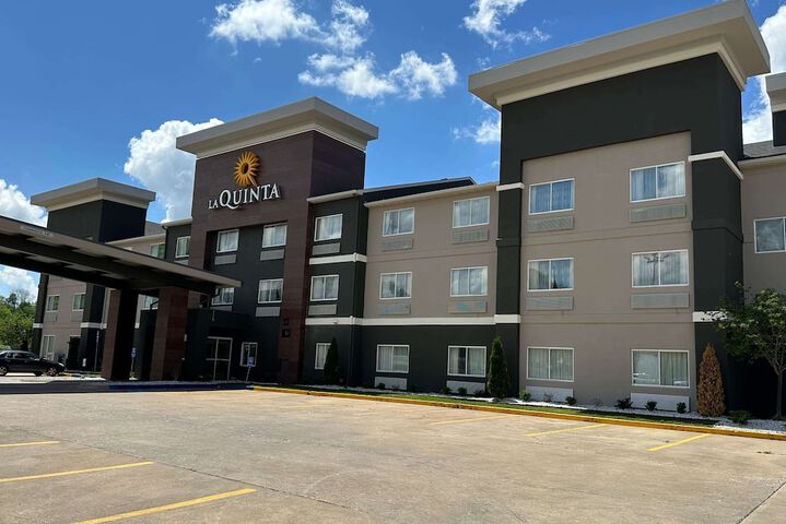 Hotel 3 of 30