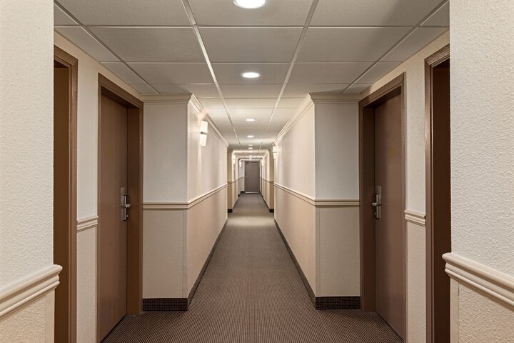 Ballroom/Hall 50 of 53