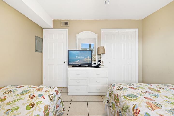 Room 42 of 92