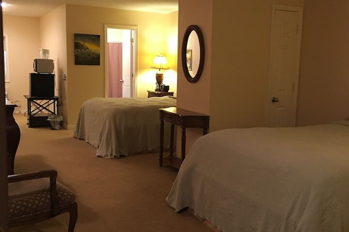 Room 40 of 57