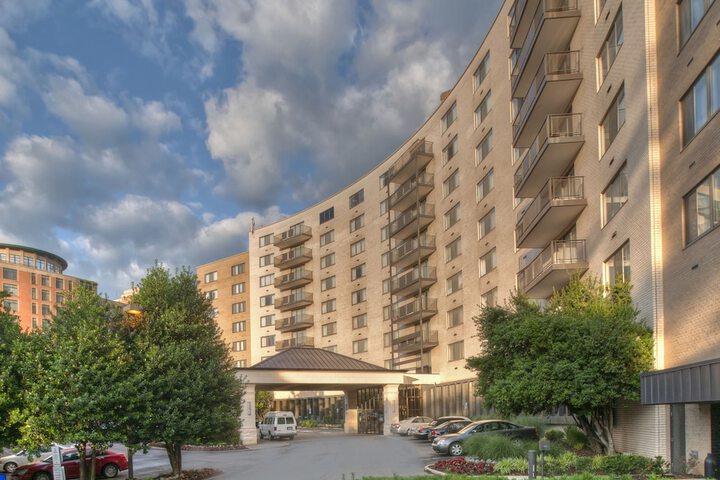 Hotel 2 of 85