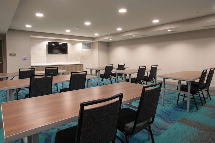 Home2 Suites by Hilton Omaha UN Medical Center Area